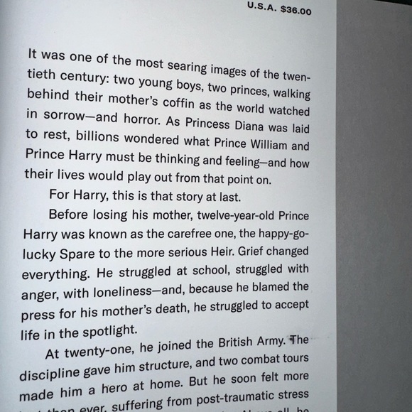 Prince Harry- Spare Book, Hardcover - Picture 3 of 4